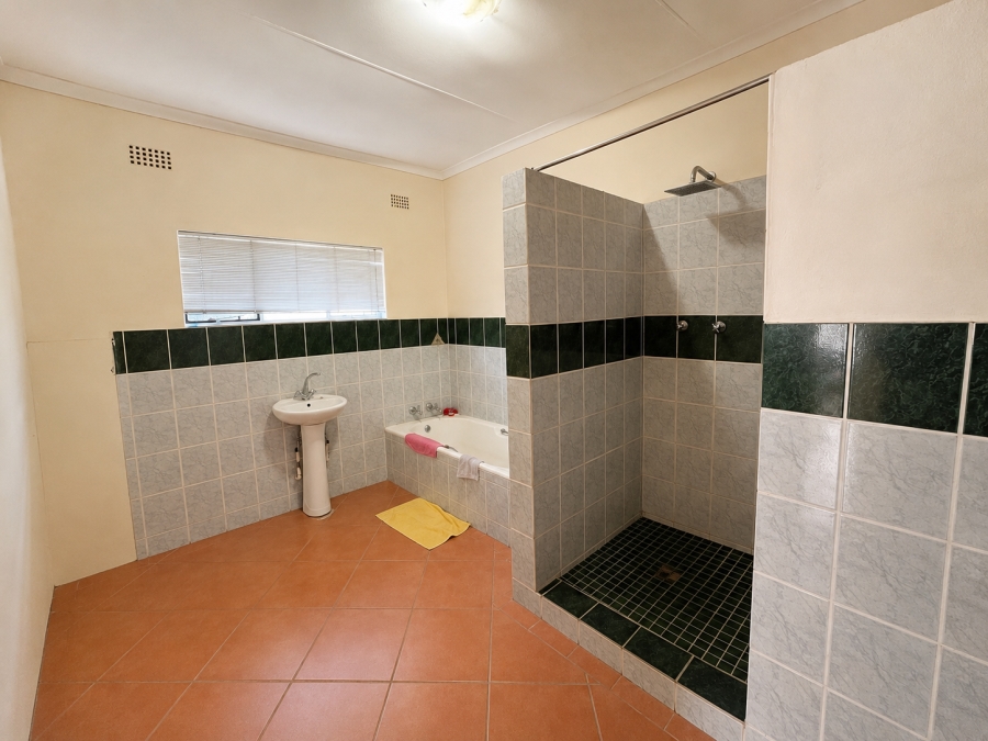 To Let 3 Bedroom Property for Rent in Protea Park North West
